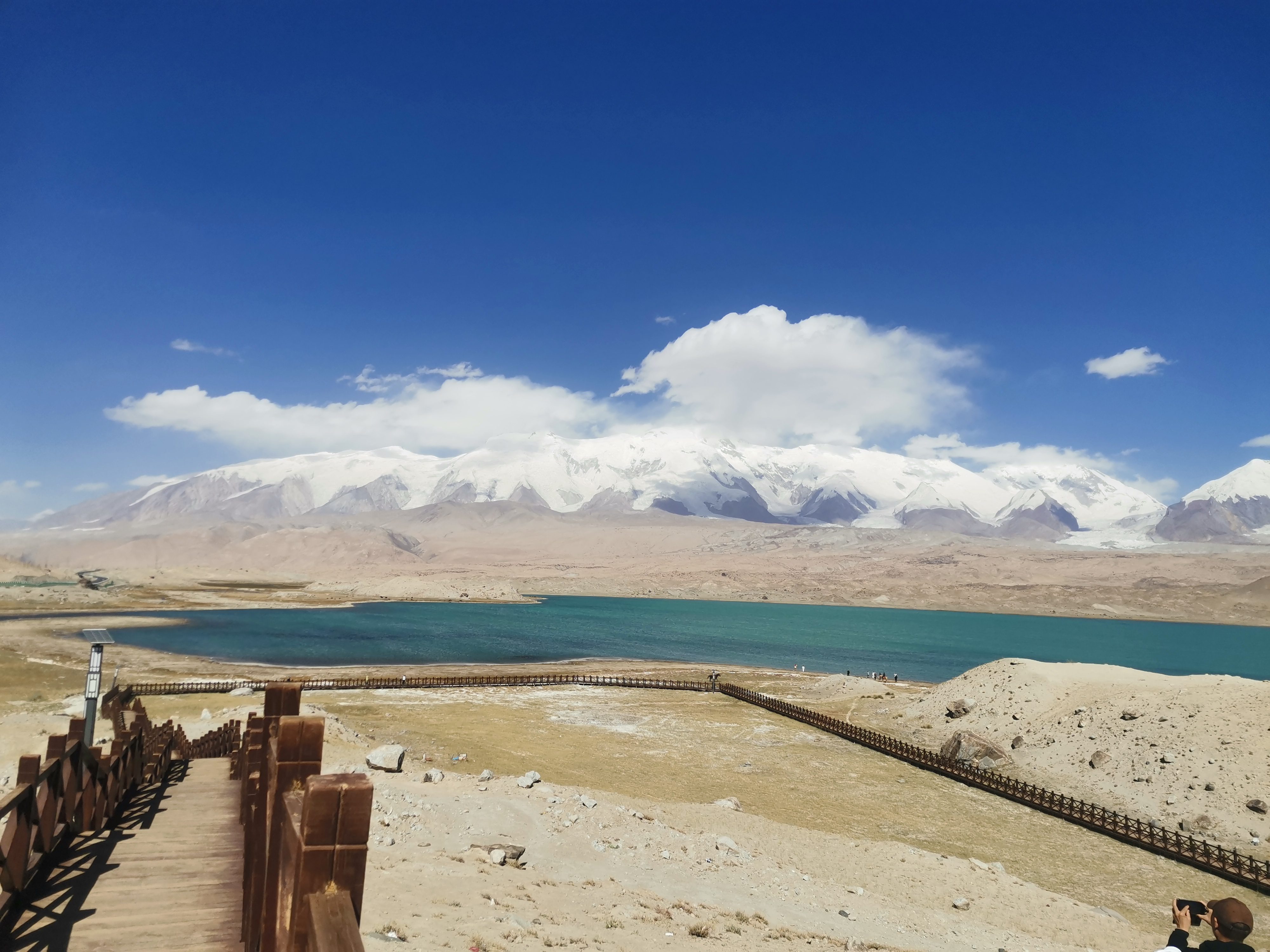 🏔️ Tashkurgan Road Trip: From White Sand Lake to Karakul Lake – A Slow Journey Across the Pamirs | Xinjiang