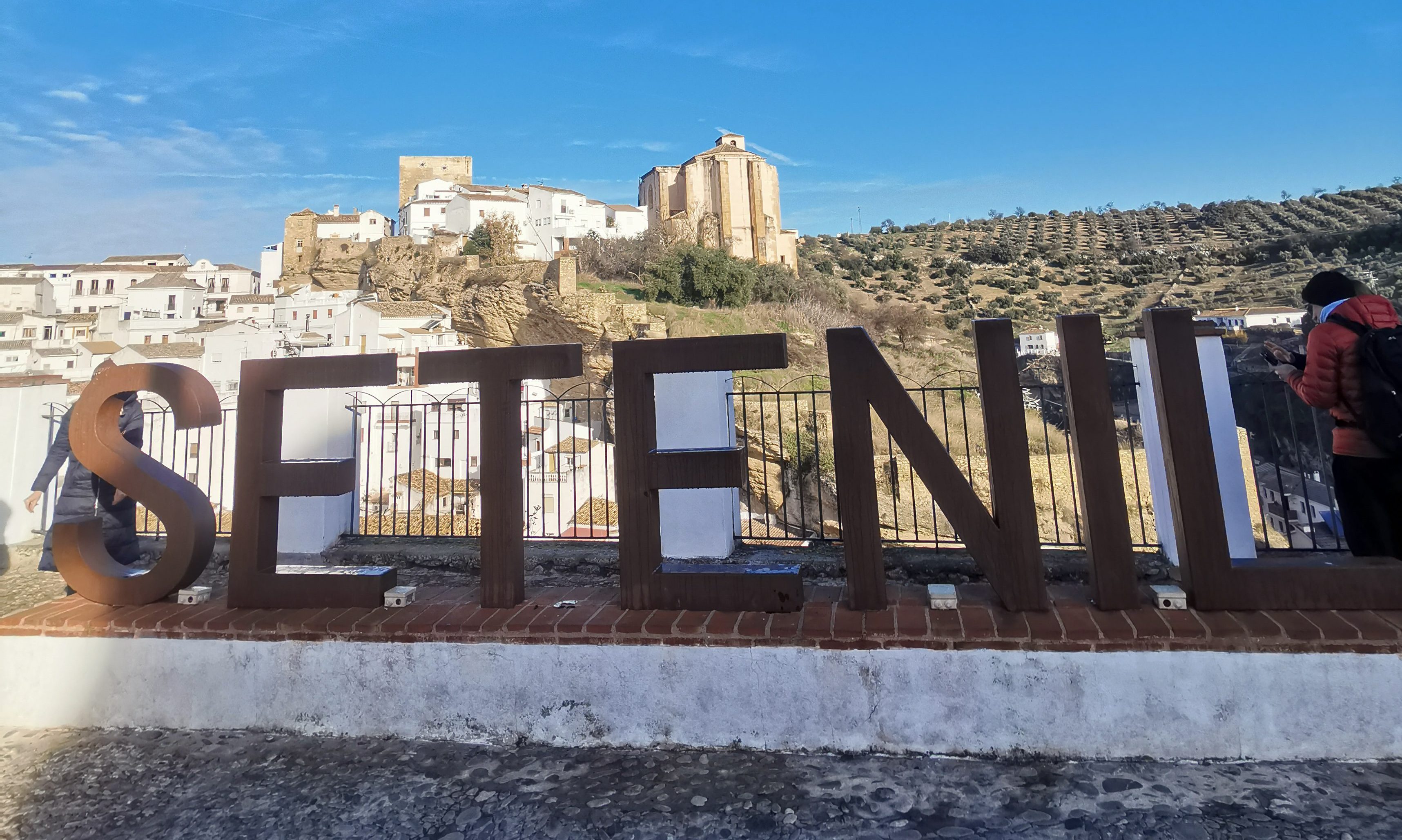 Setenil de las Bodegas Guide: Walking Under the Rocks of Andalusia