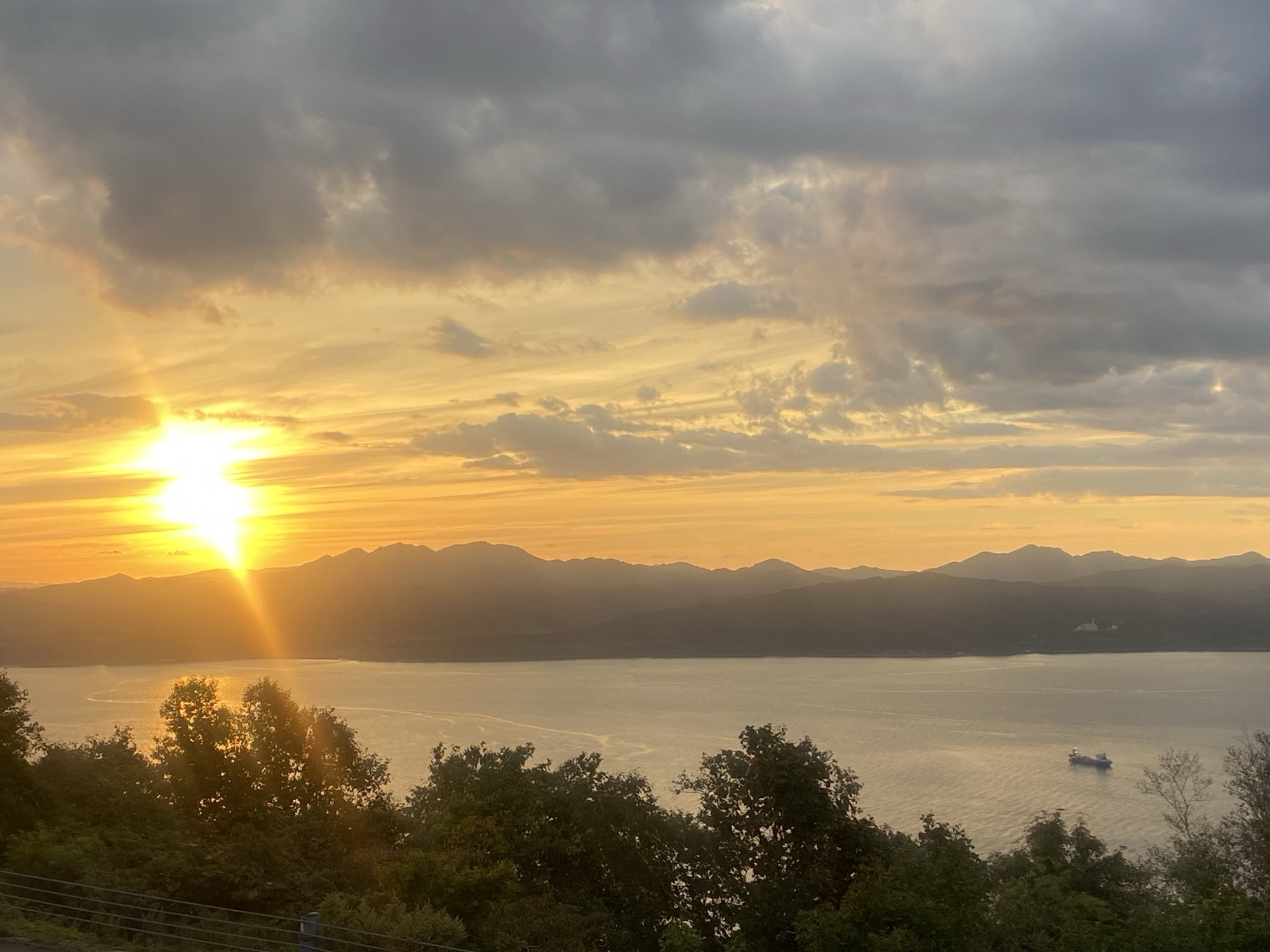 `Hakodate: Morning Market, Historic Slopes and the Famous Night View Hakodate: Morning Market, Historic Slopes and the Famous Night View